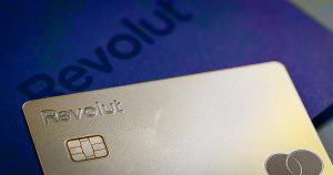 Read more about the article US exodus continues as Revolut ‘suspends’ crypto access in country amid regulatory uncertainty