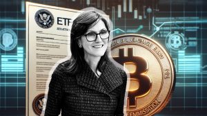 Read more about the article Ark raises concern over Coinbase concentration in Bitcoin ETF filings days before potential approval
